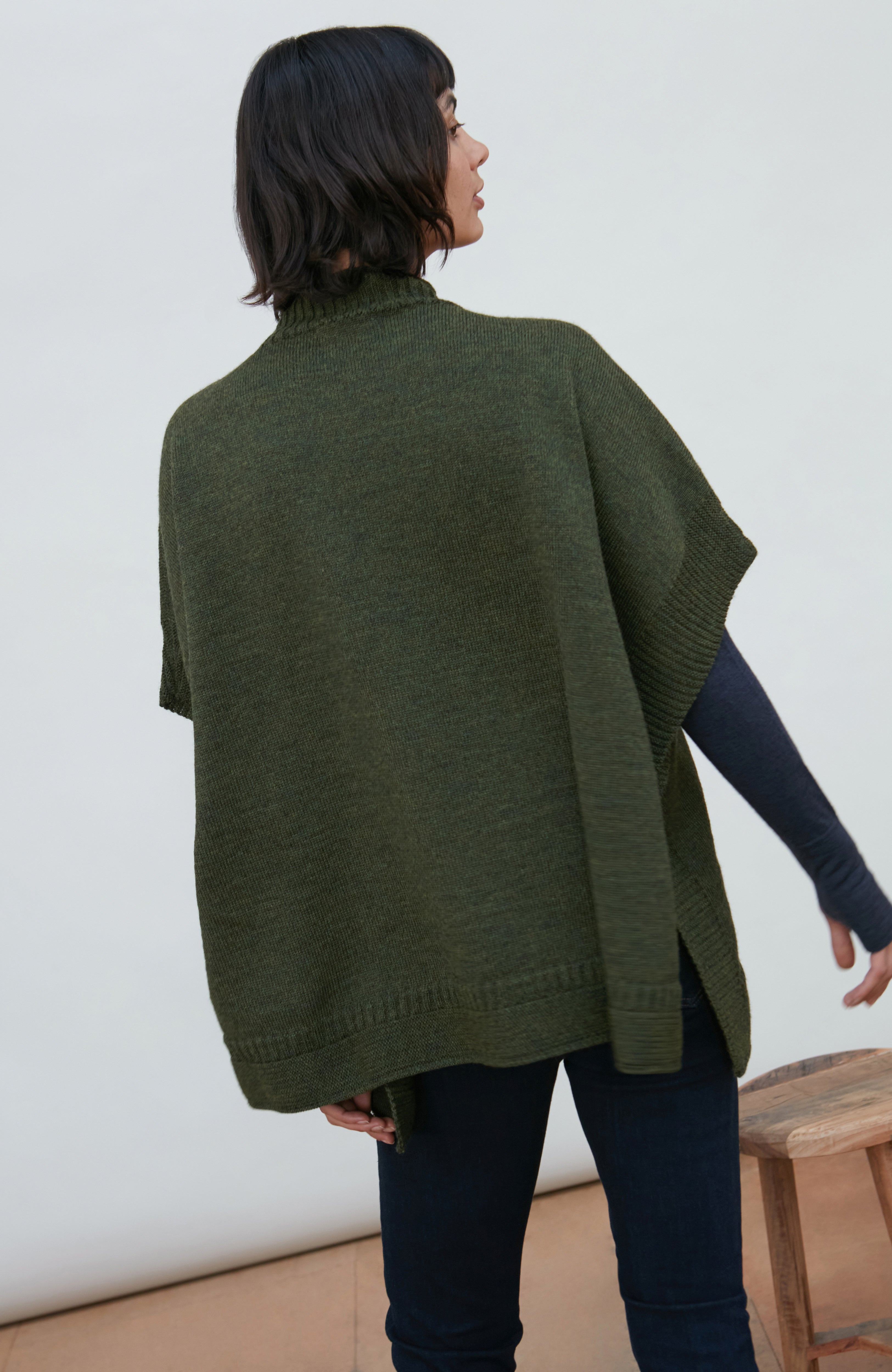 Womens Chunky Merino Wool Poncho