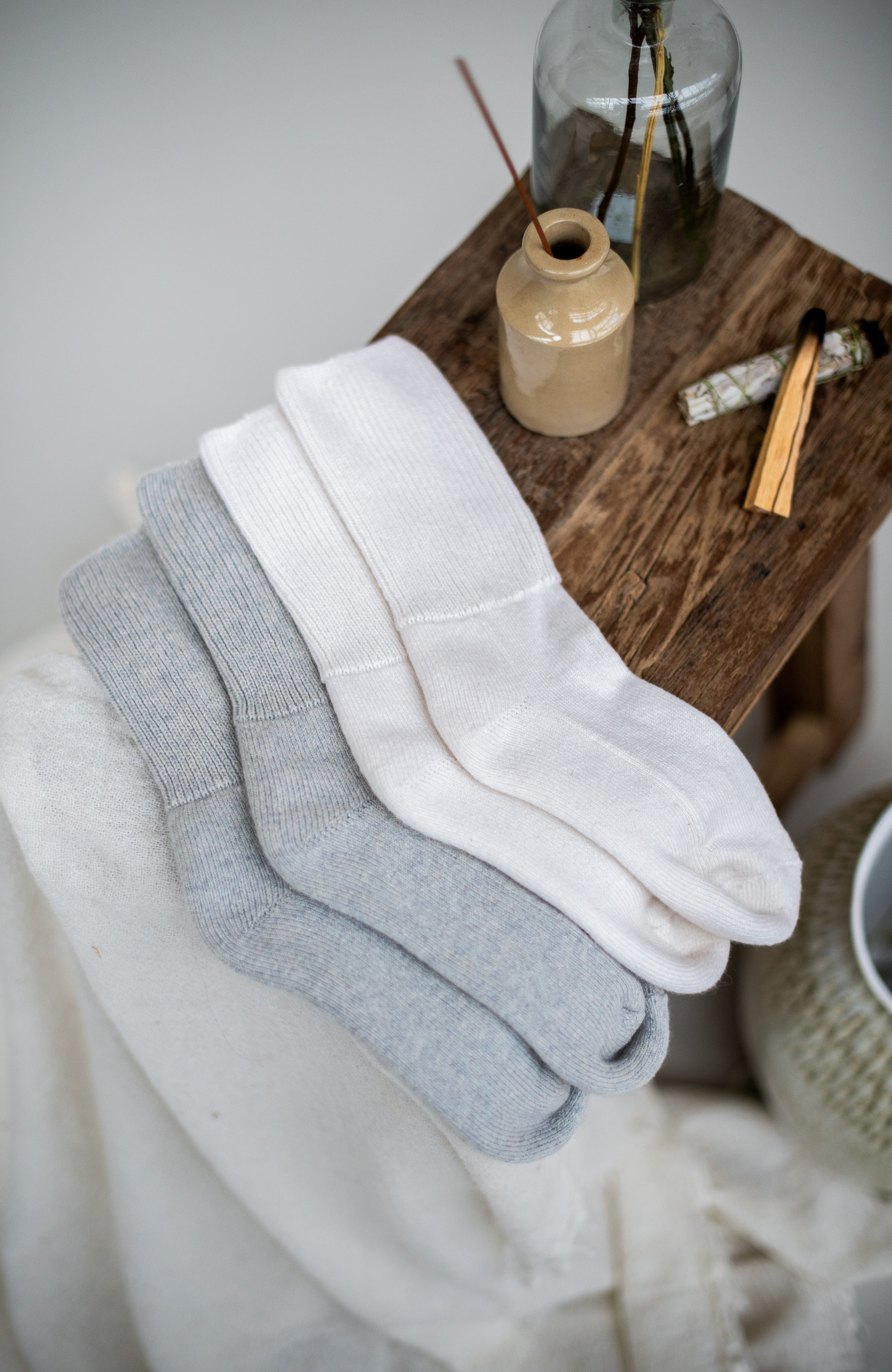 Cashmere Cushion Sole Lounge Socks