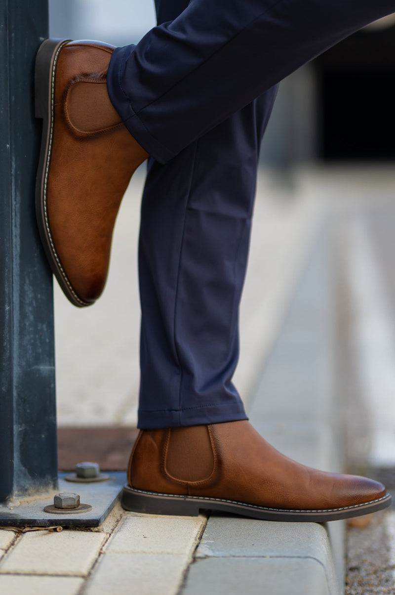 Ezzio Men's Leather Step-In Boots – Smart Casual Style