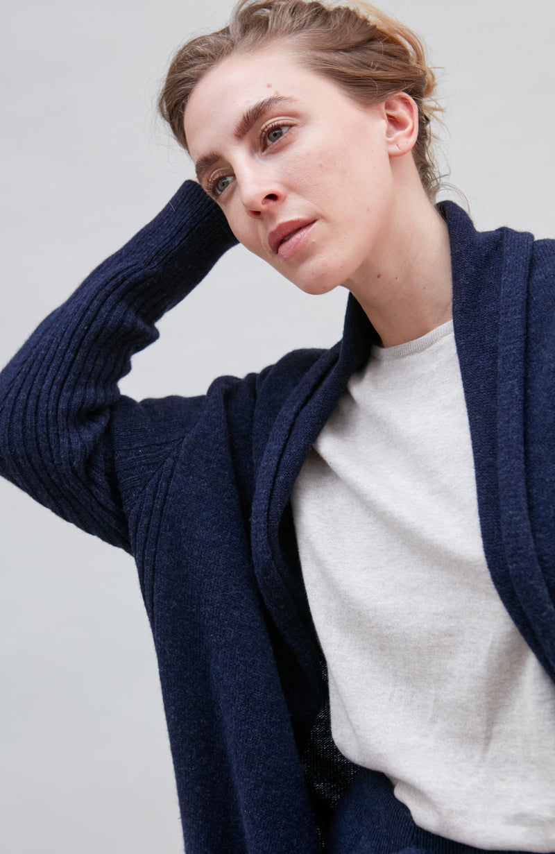 Womens Pure Lambswool Long Line Cardigan with Pockets