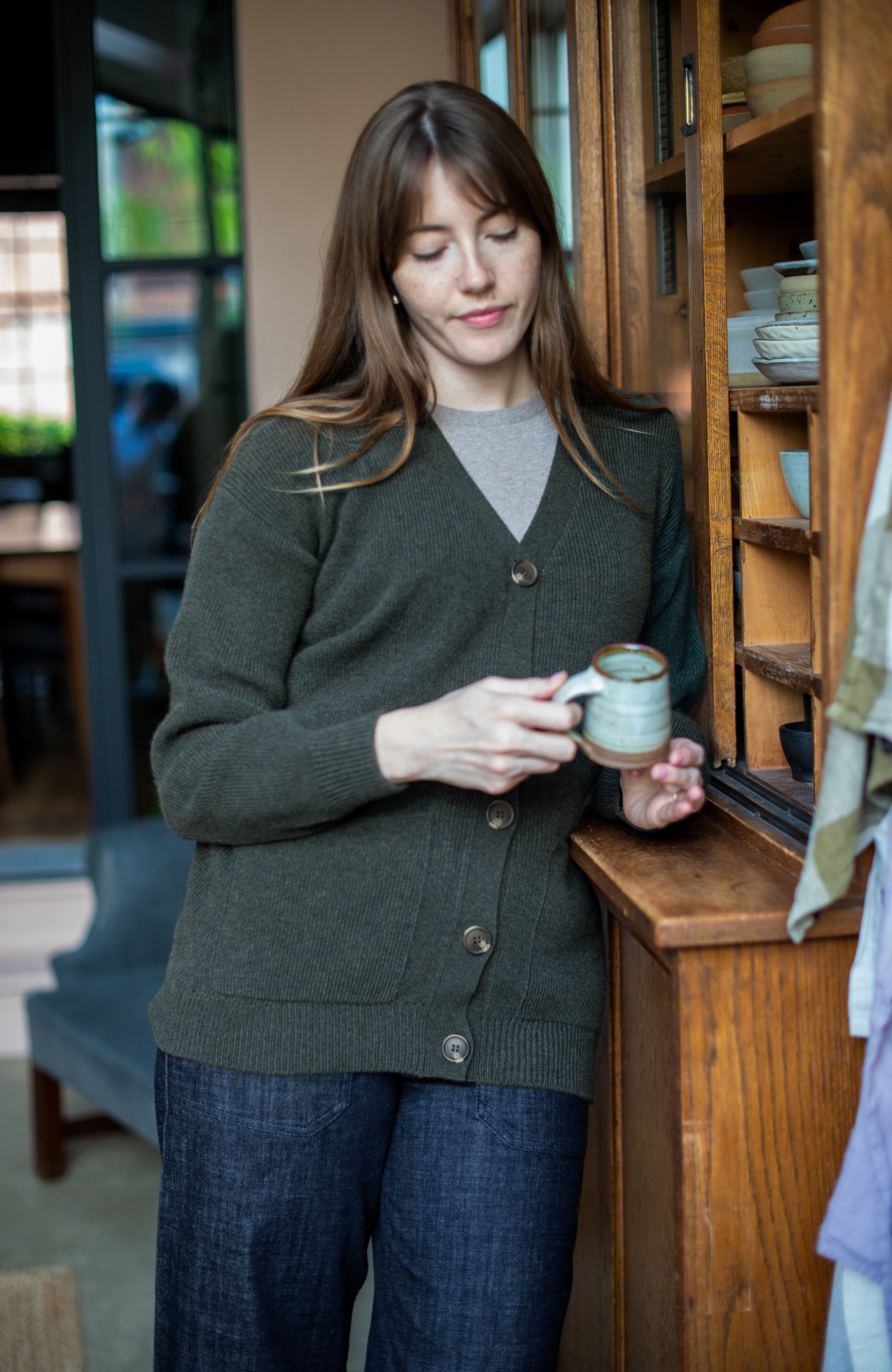 Womens Lambswool V Neck Ribbed Cardigan with Pockets
