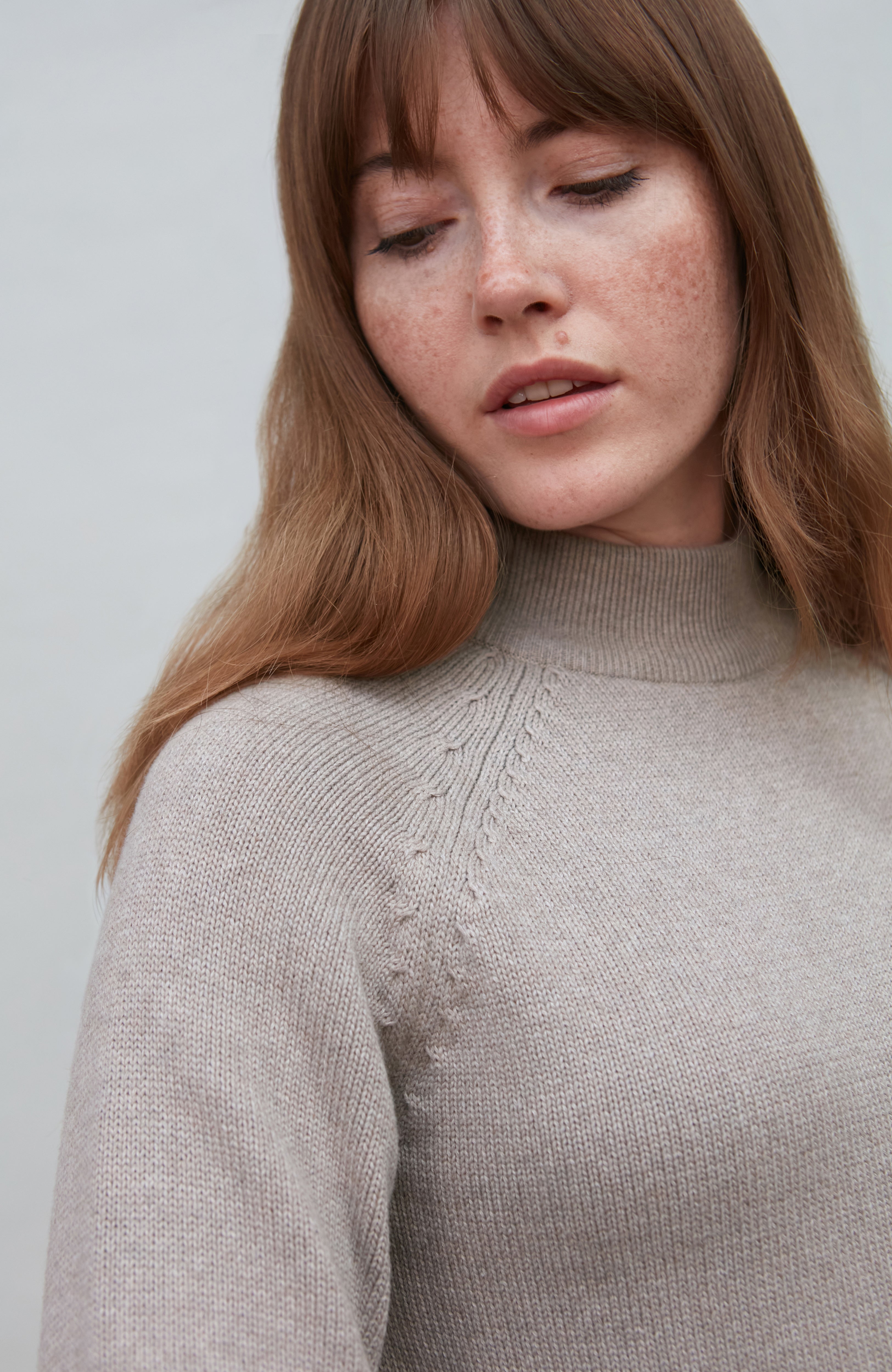 Womens Midweight Cotton Turtleneck Raglan Sleeve Jumper