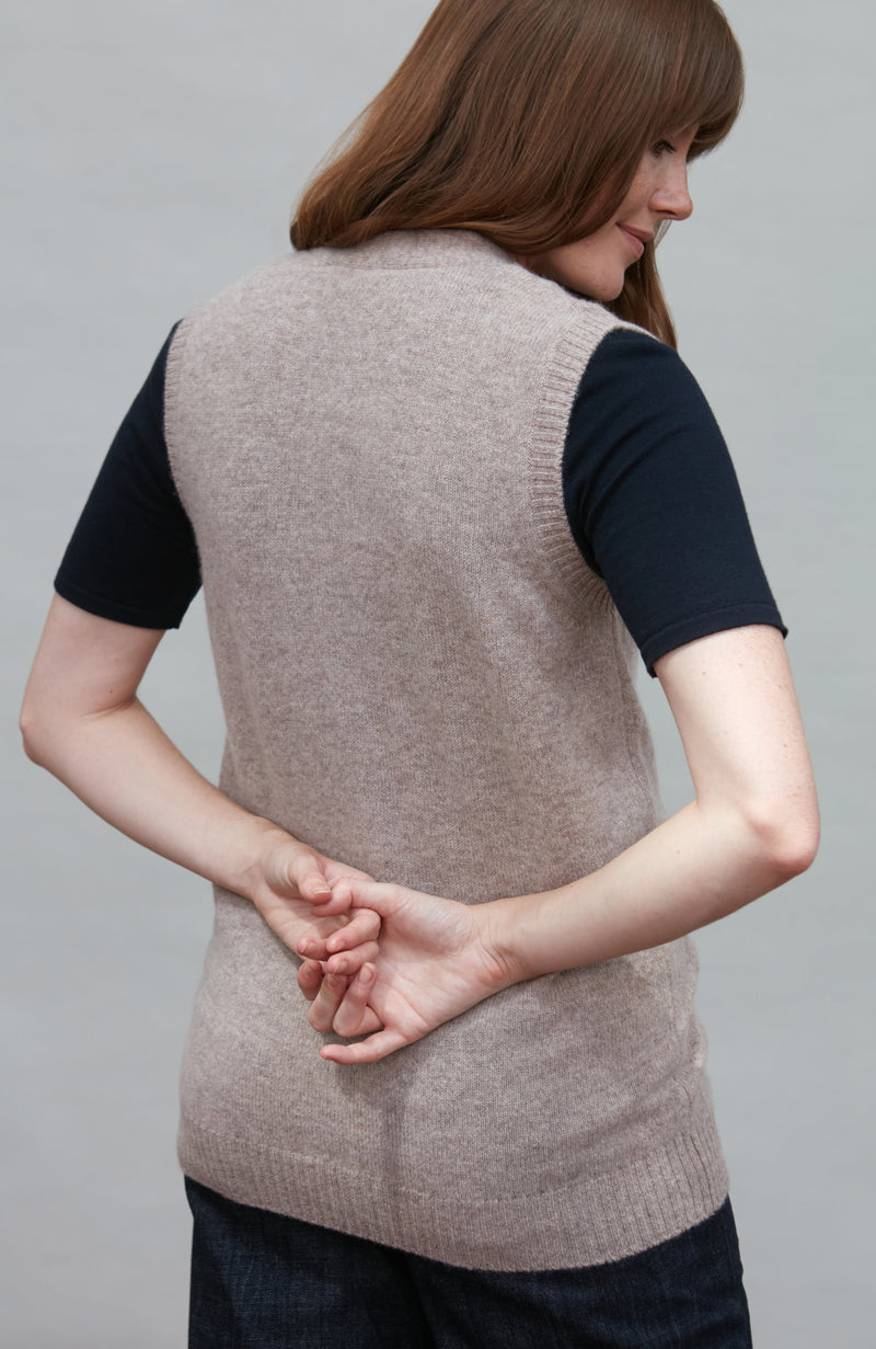 Womens Lambswool V Neck Waistcoat with Pockets