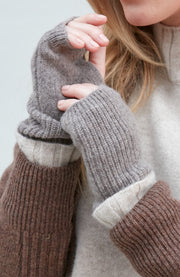 Womens Lambswool Ribbed Arm Warmers