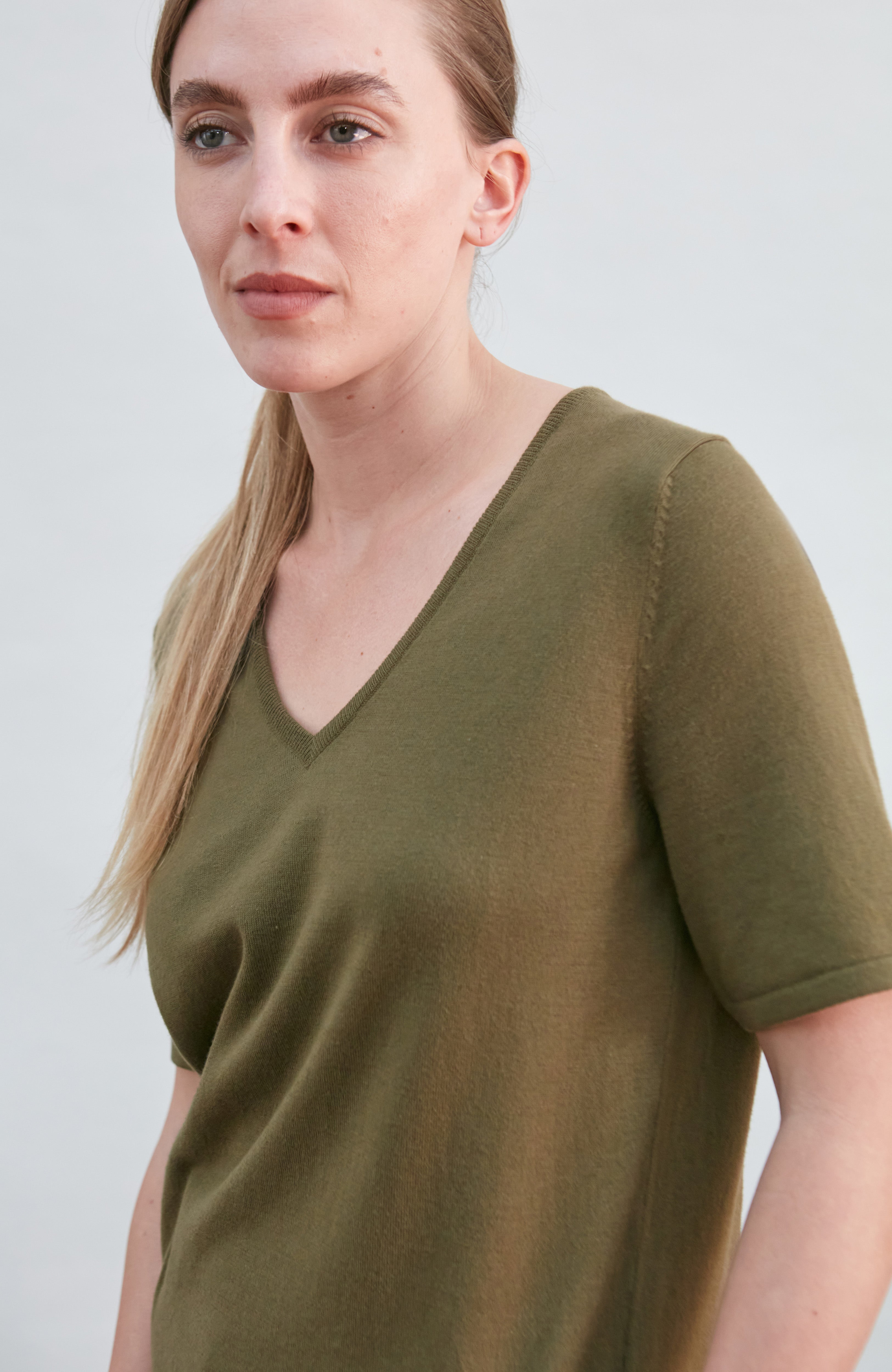 Womens Ultra Fine Cotton V Neck Knitted T-Shirt