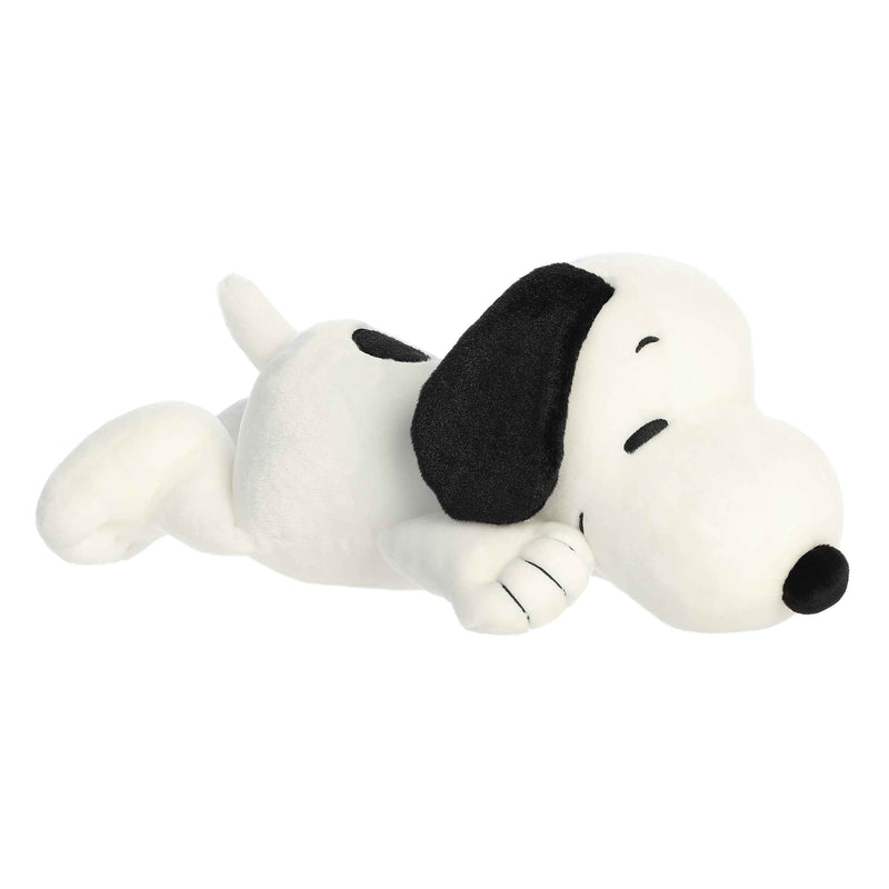 '- Peanuts - Snuggle Snoopy