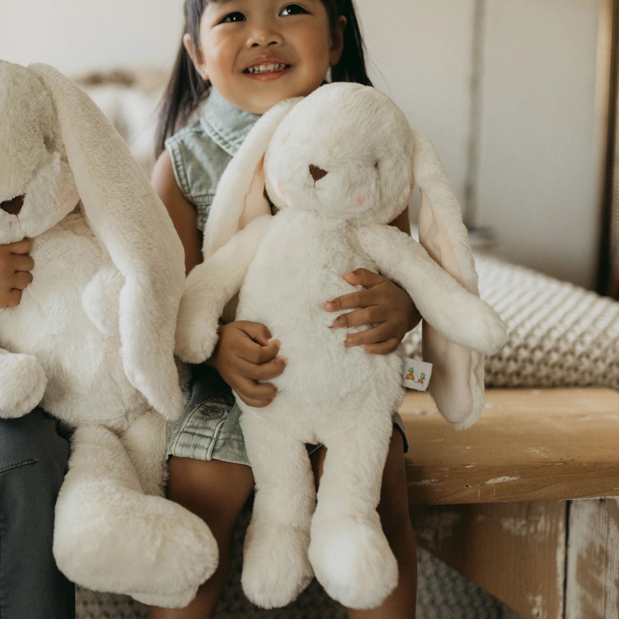 Sweet 16" Floppy Nibble Bunny – Cream