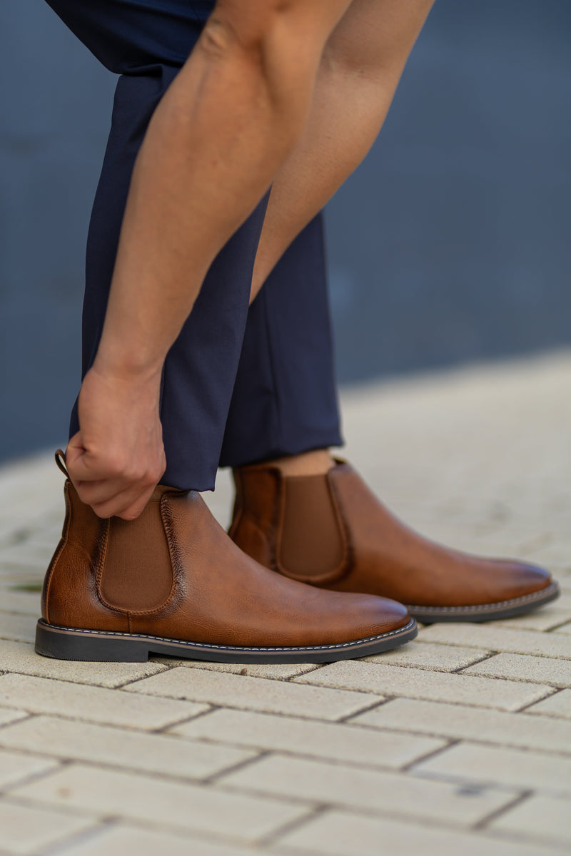 Ezzio Men's Leather Step-In Boots – Smart Casual Style