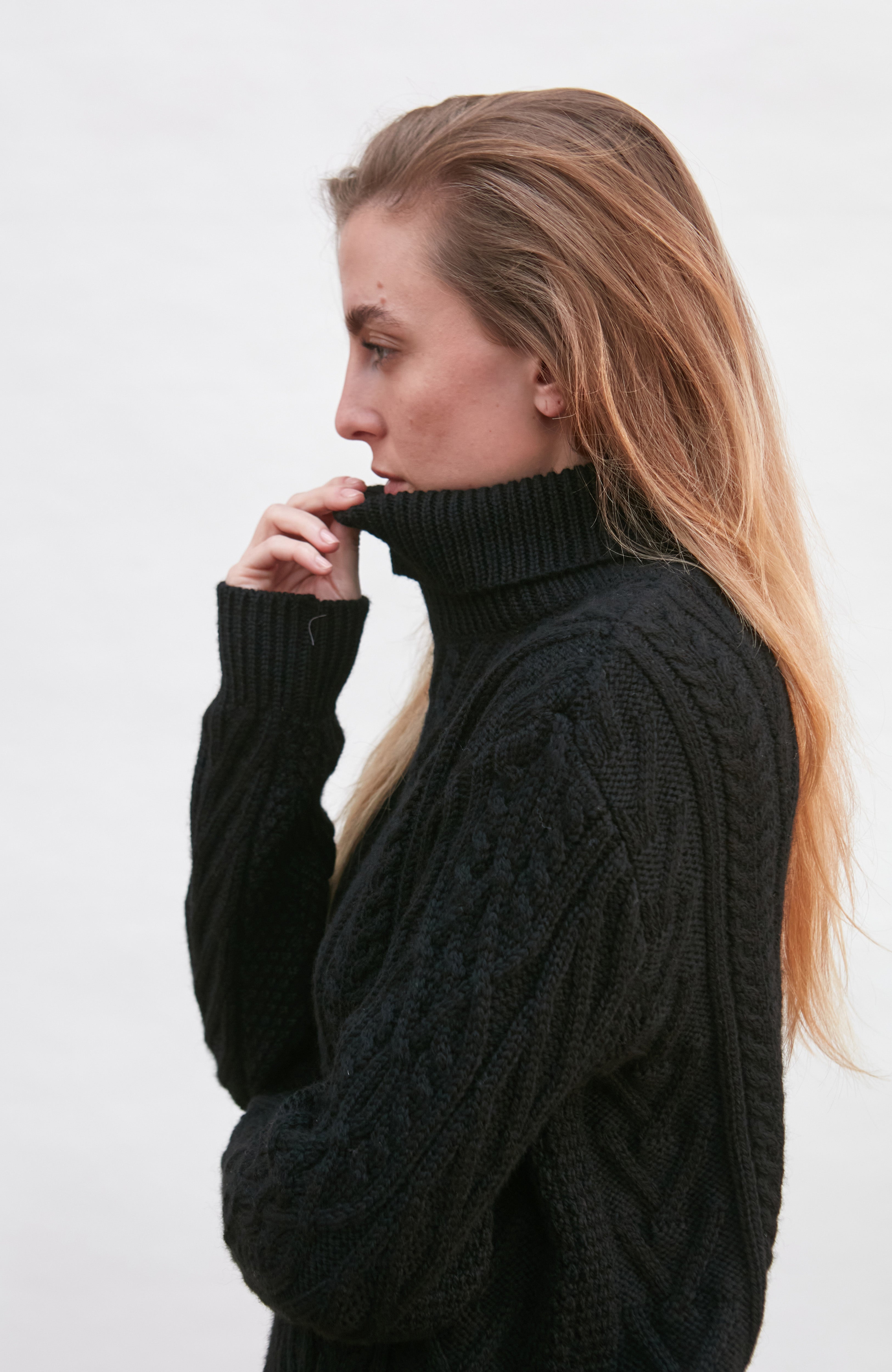 Womens Chunky Merino Wool Roll Neck Cable Jumper