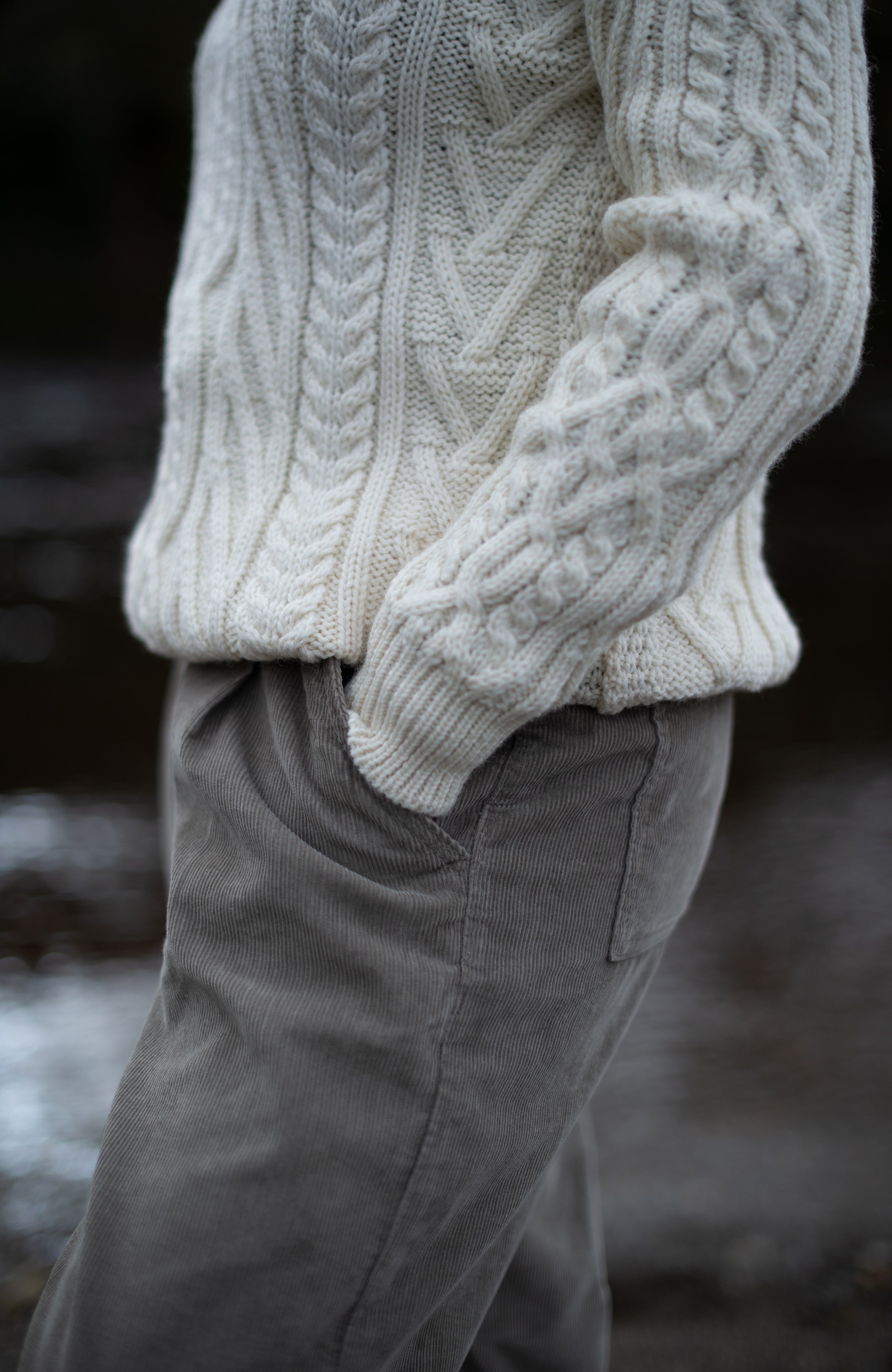 Womens Chunky Merino Wool Roll Neck Cable Jumper