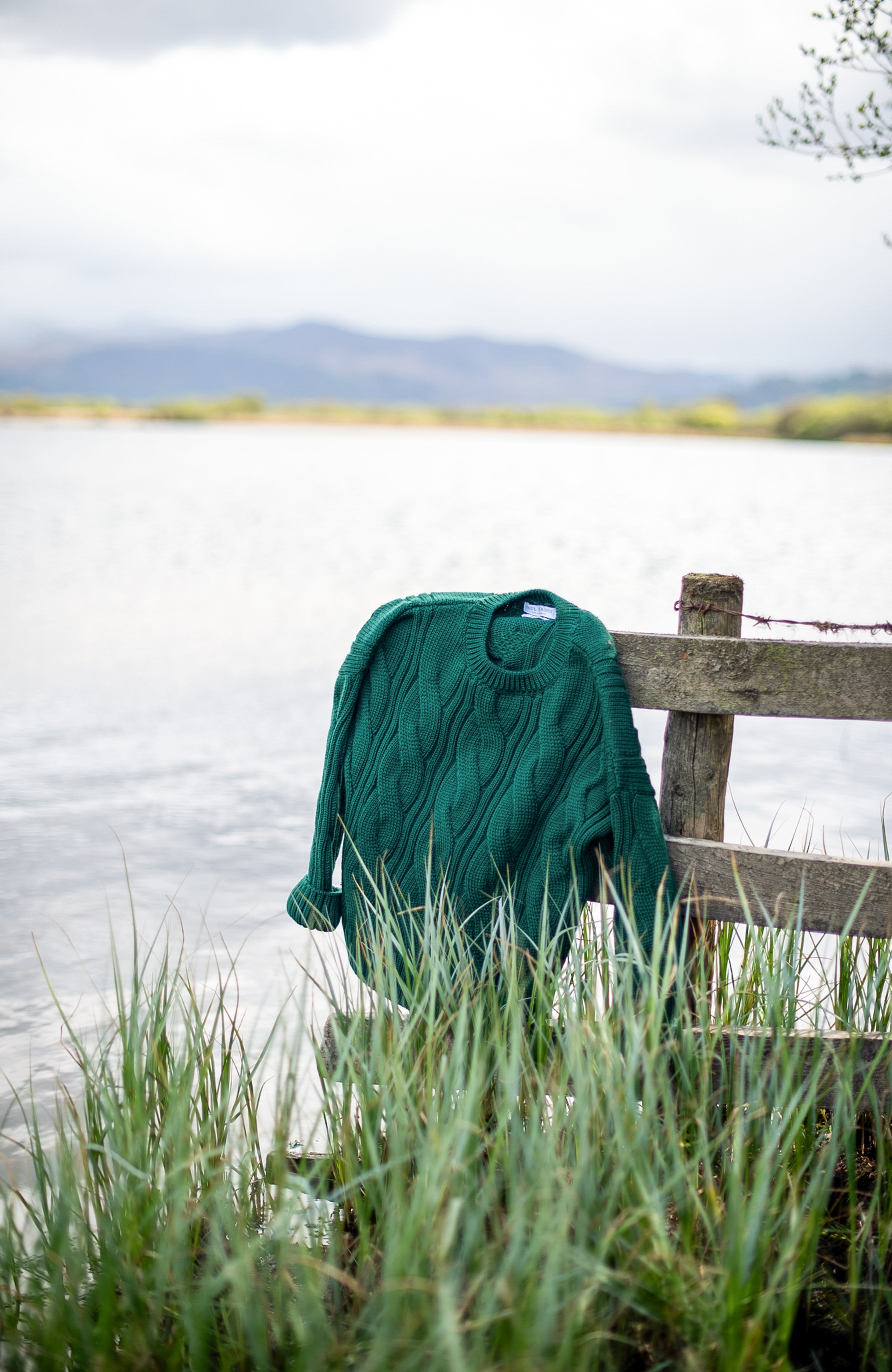 Womens Chunky Merino Wool Cable Jumper