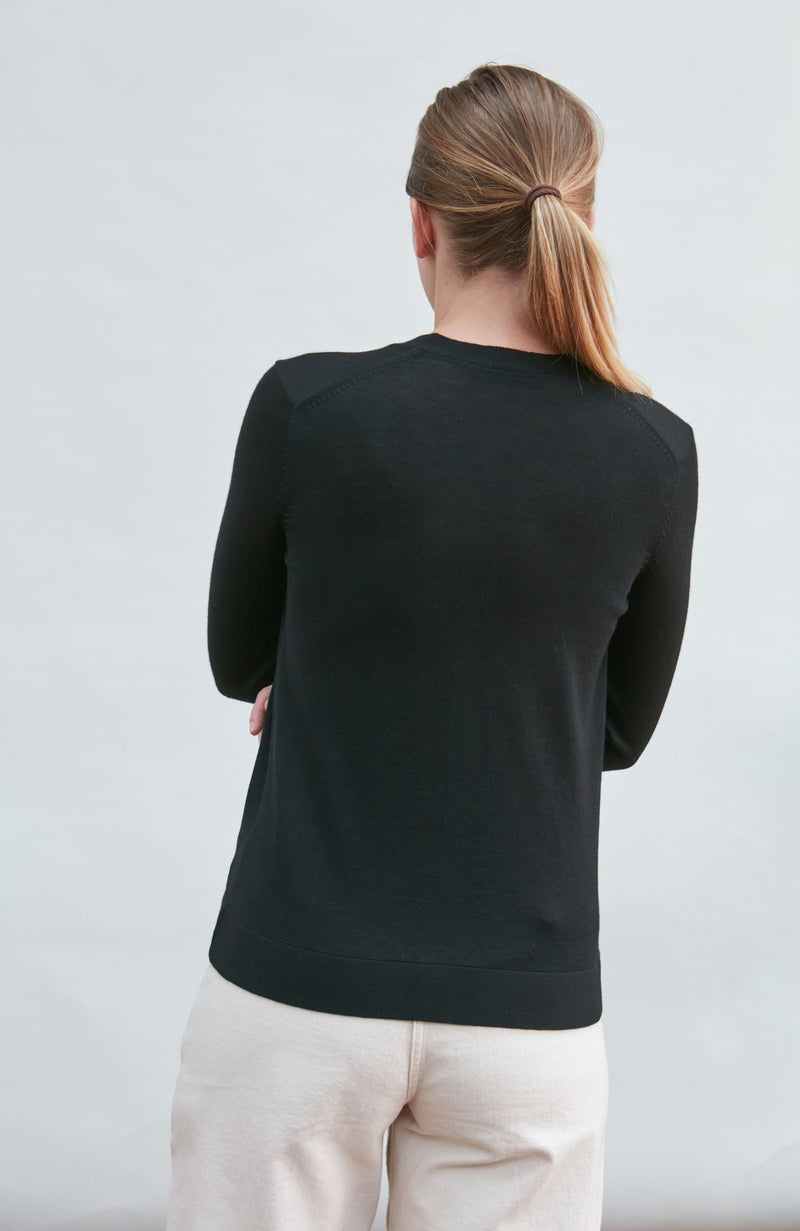 Womens Extra Fine Merino V Neck Cardigan