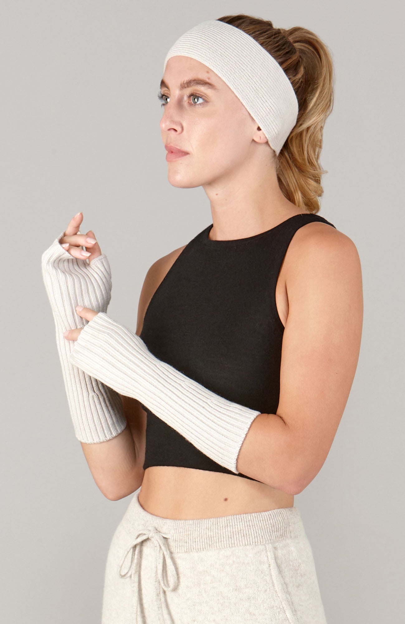 Womens Merino Activewear Ribbed Fingerless Gloves