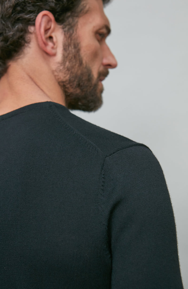 Mens Extra Fine Merino Wool V-Neck Jumper