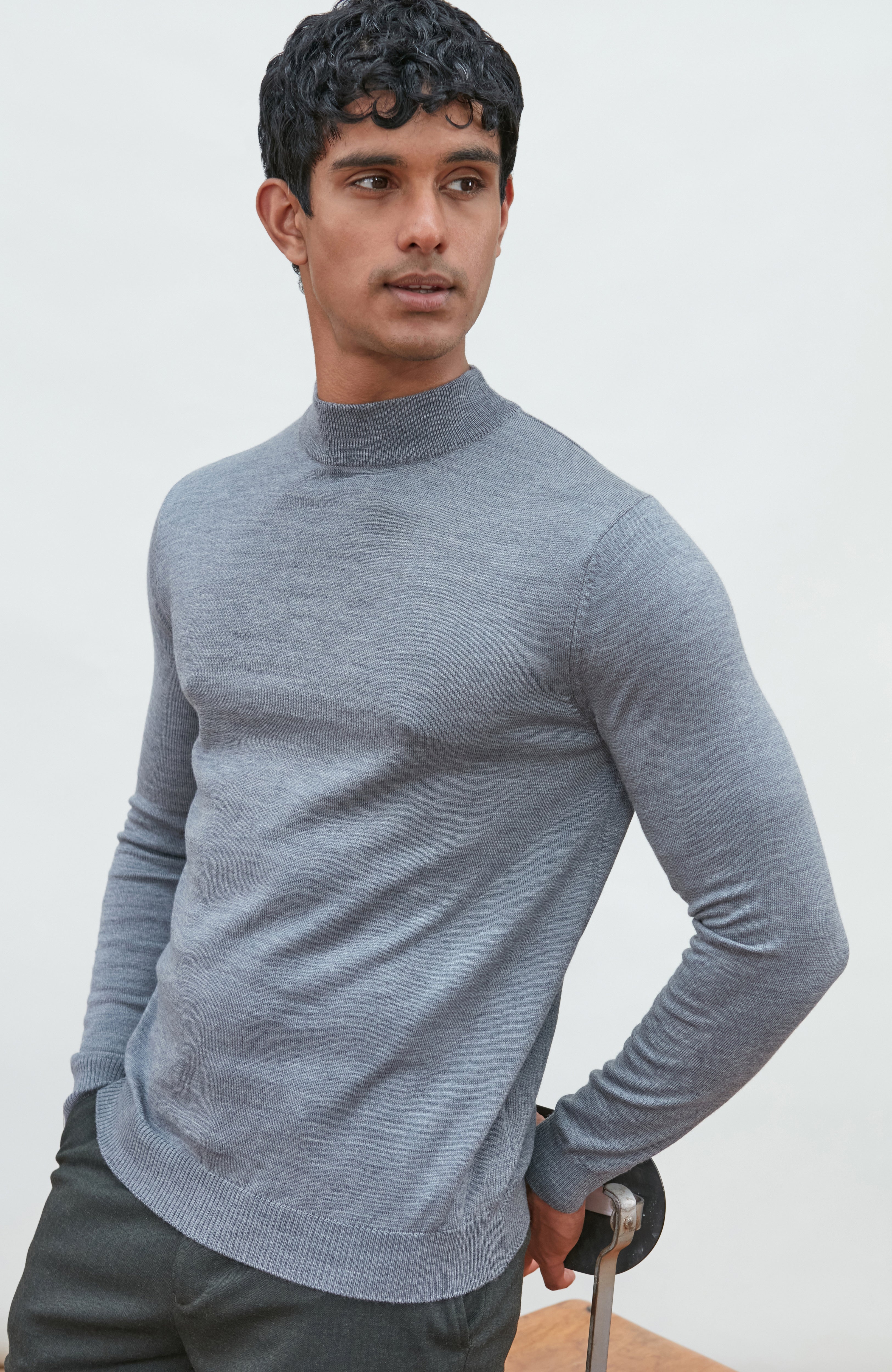 Mens Extra Fine Merino Wool Mock Turtleneck Jumper