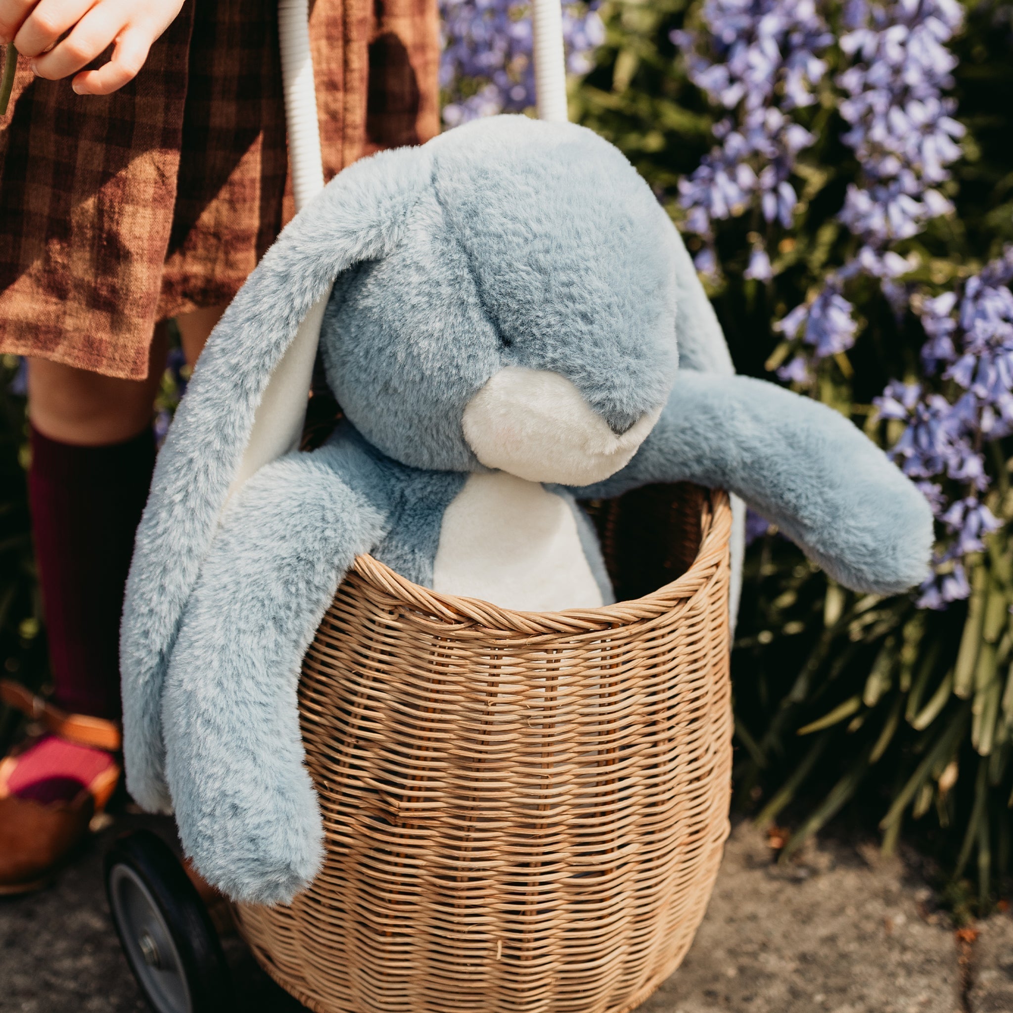 Big 20" Floppy Nibble Blue - Lavender Lustre
