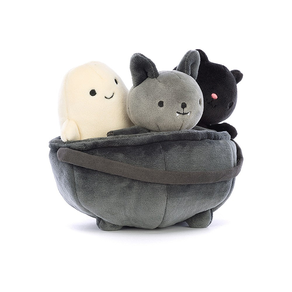 Cauldron Cuties 15cm