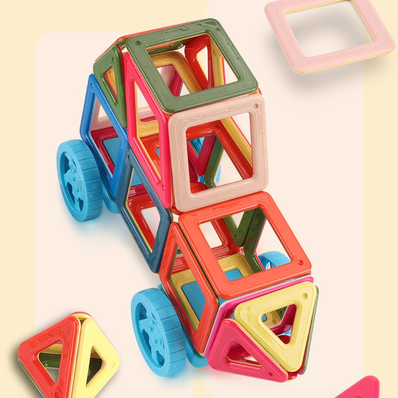 Montessori Magnetic Construction Kit with up to 377 Pieces