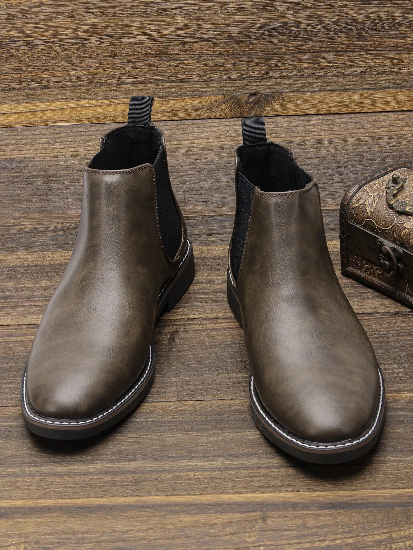 Ezzio Men's Leather Step-In Boots – Smart Casual Style
